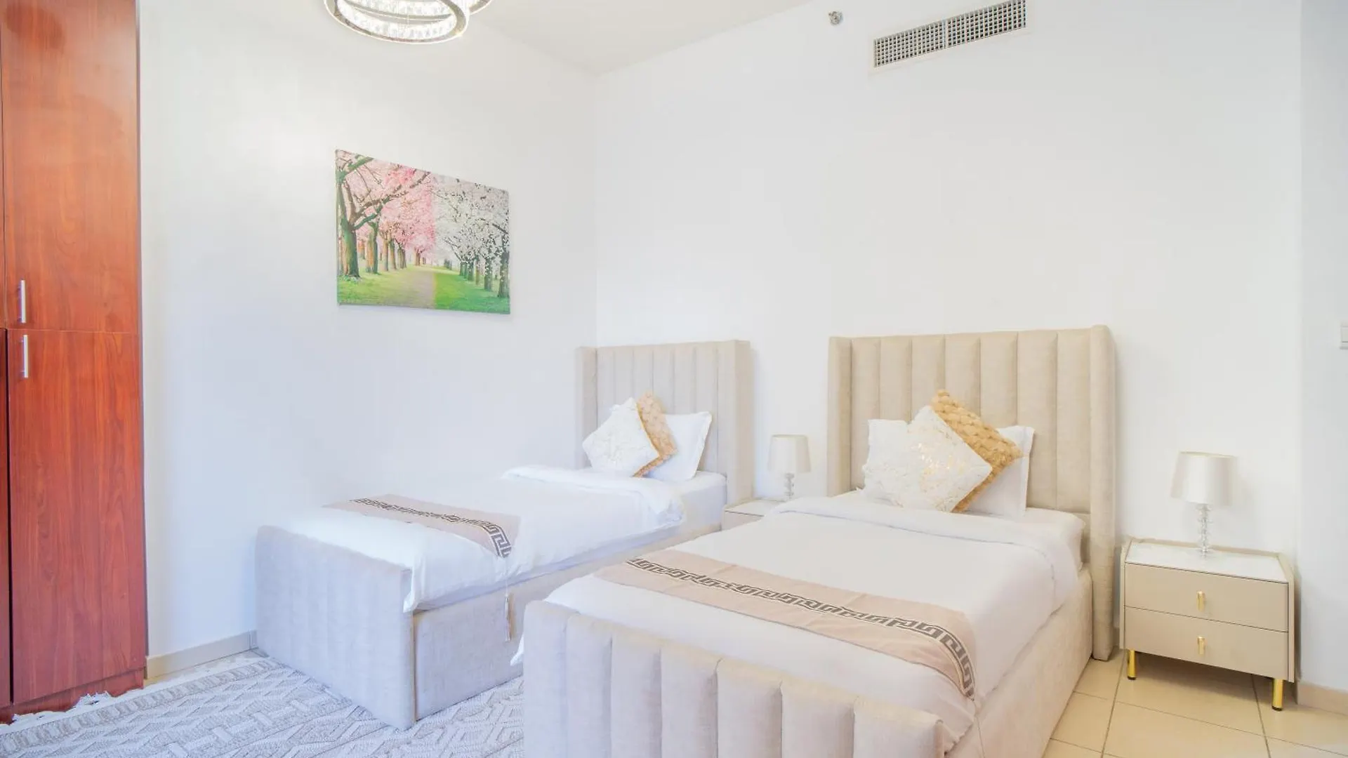 Gardenia Rimal Suites, Luxury Apartments In Jbr With 2 Min Walk To Jbr Beach Dubái