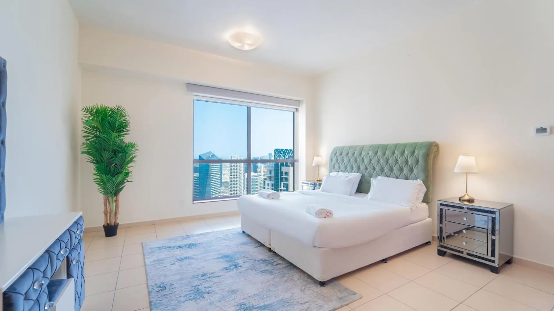 Gardenia Rimal Suites, Luxury Apartments In Jbr With 2 Min Walk To Jbr Beach Dubái